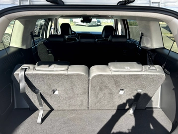 Image véhicule  Hyundai SANTA FE (8)