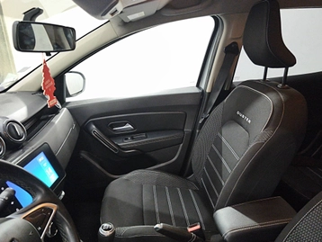 Image véhicule  Dacia DUSTER (15)