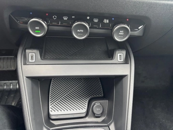 Image véhicule  Citroën C4 (21)