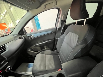Image véhicule  Renault ARKANA (14)