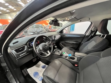 Image véhicule  Renault ARKANA (7)