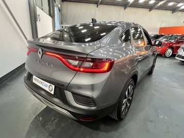 Image véhicule  Renault ARKANA (3)