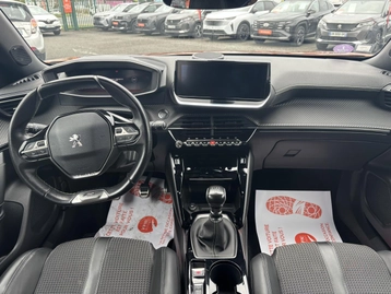 Image véhicule  Peugeot 2008 (15)