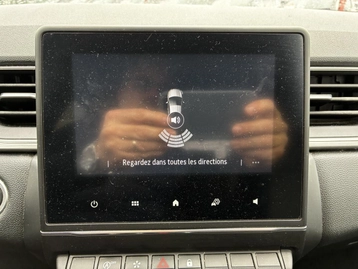 Image véhicule  Renault CAPTUR (18)