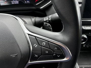 Image véhicule  Renault CAPTUR (15)