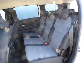 Image véhicule  Dacia JOGGER (10)
