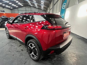 Image véhicule  Peugeot 2008 (2)