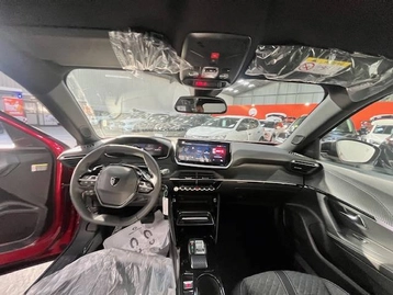 Image véhicule  Peugeot 2008 (18)