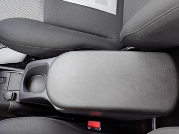 Image véhicule Renault KANGOO EXPRESS (28) Image véhicule Renault KANGOO EXPRESS (28)