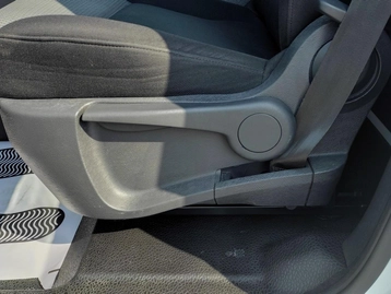 Image véhicule Renault KANGOO EXPRESS (34) Image véhicule Renault KANGOO EXPRESS (34)