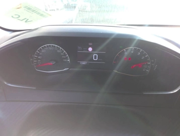 Image véhicule  Peugeot 208 (4)