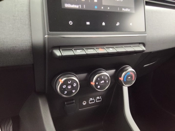 Image véhicule  Renault CLIO V (9)