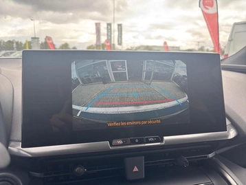 Image véhicule  Toyota C-HR (32)