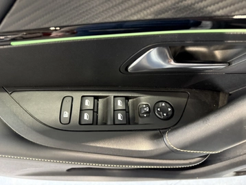 Image véhicule  Peugeot 2008 (12)