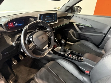 Image véhicule  Peugeot 2008 (9)