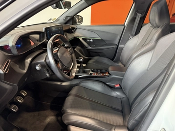 Image véhicule  Peugeot 2008 (10)