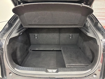 Image véhicule  Mazda CX-30 2021 (32)