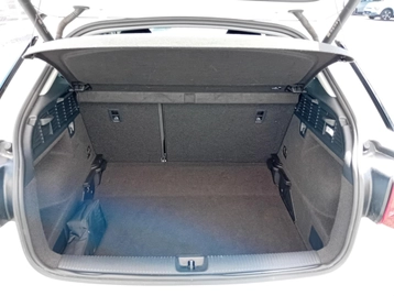 Image véhicule  Audi Q2 (8)