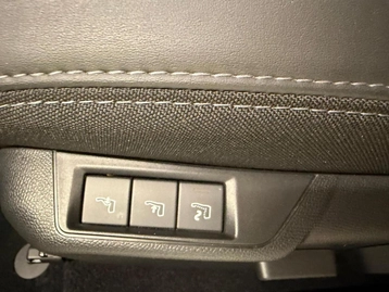Image véhicule  Peugeot 2008 (34)