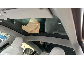 Image véhicule  Tesla MODEL 3 (7)