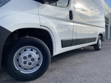 Image véhicule  Peugeot BOXER FOURGON (1)