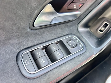 Image véhicule  Mercedes CLA (15)