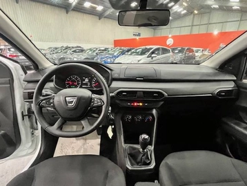 Image véhicule  Dacia SANDERO (14)