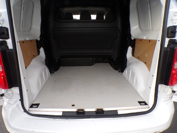 Image véhicule  Opel VIVARO (7)