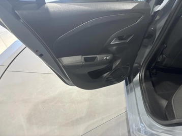 Image véhicule  Opel CORSA (21)
