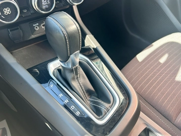 Image véhicule  Renault ARKANA (9)