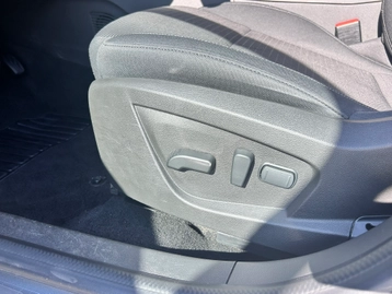 Image véhicule  Renault ARKANA (19)