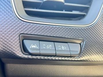 Image véhicule  Renault ARKANA (12)
