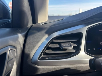 Image véhicule  Volkswagen T-ROC (14)