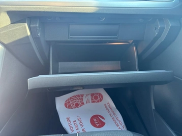 Image véhicule  Volkswagen T-ROC (28)