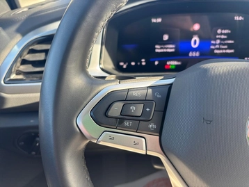 Image véhicule  Volkswagen T-ROC (17)