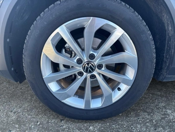 Image véhicule  Volkswagen T-ROC (6)