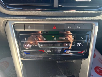 Image véhicule  Volkswagen T-ROC (20)