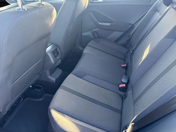 Image véhicule  Volkswagen T-ROC (11)