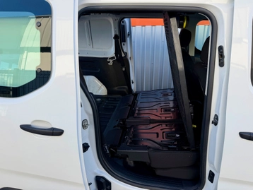 Image véhicule  Citroën BERLINGO (8)