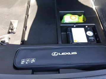 Image véhicule  Lexus UX (19)