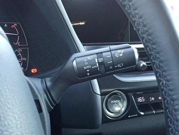 Image véhicule  Lexus UX (16)