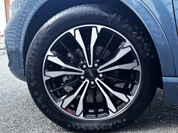 Image véhicule  Ford KUGA (41)