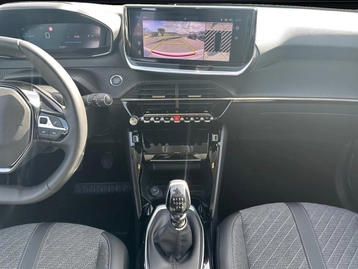 Image véhicule  Peugeot 208 (10)