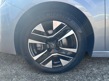 Image véhicule  Peugeot 208 (13)