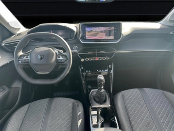 Image véhicule  Peugeot 208 (9)