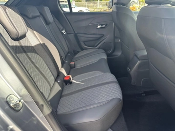 Image véhicule  Peugeot 208 (18)