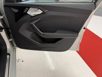 Image véhicule Audi A1 SPORTBACK (25) Image véhicule Audi A1 SPORTBACK (25)