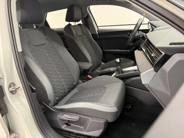 Image véhicule Audi A1 SPORTBACK (27) Image véhicule Audi A1 SPORTBACK (27)