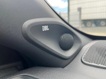 Image véhicule  Toyota YARIS (16)