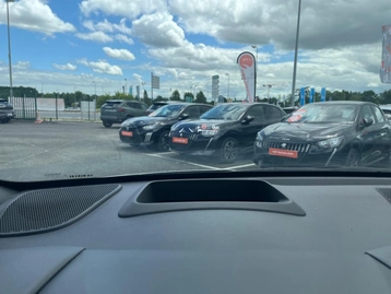 Image véhicule  Toyota YARIS (28)
